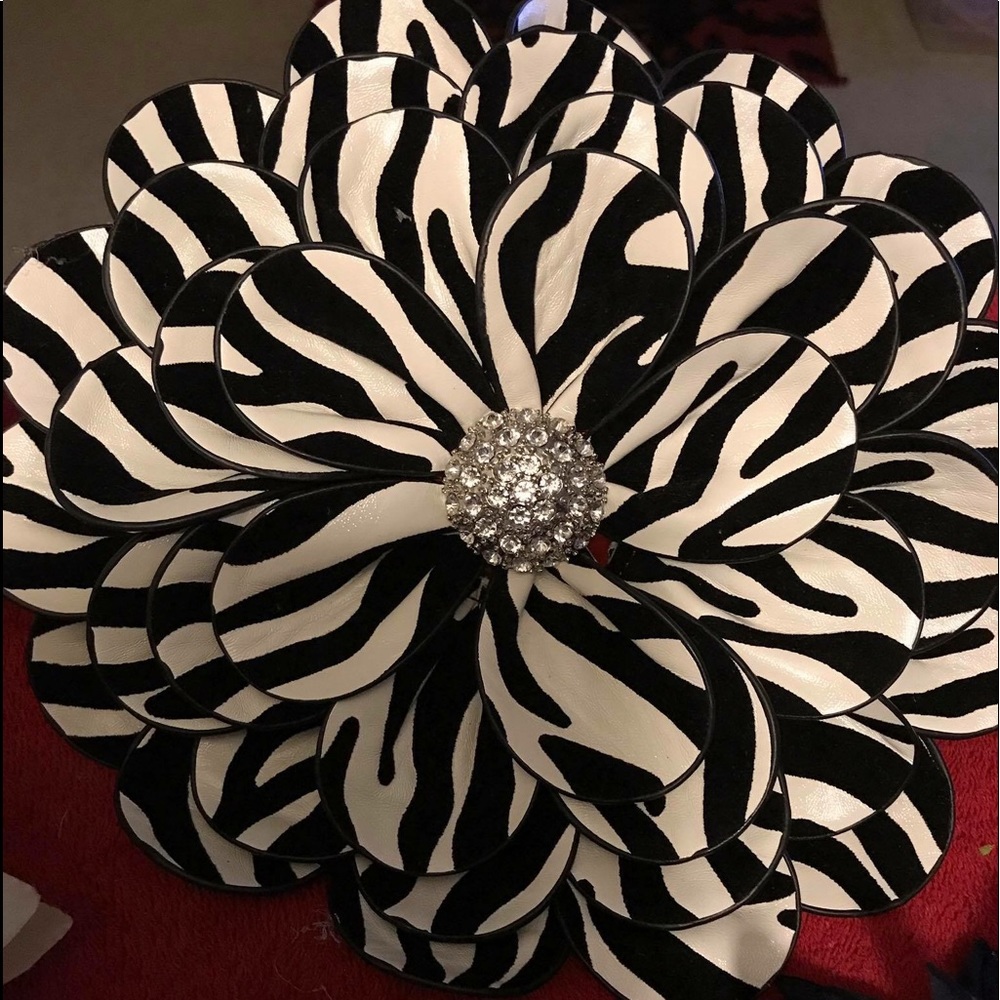 Beautiful Artificial flower!!